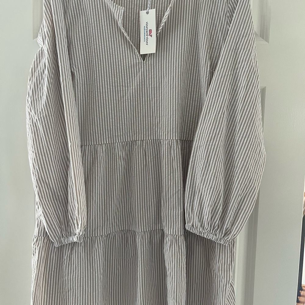 NWT - Vineyard Vines Performance Striped Khaki Dress